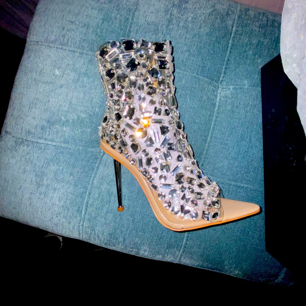 Brand New Shoes Crystal Azalea Wang